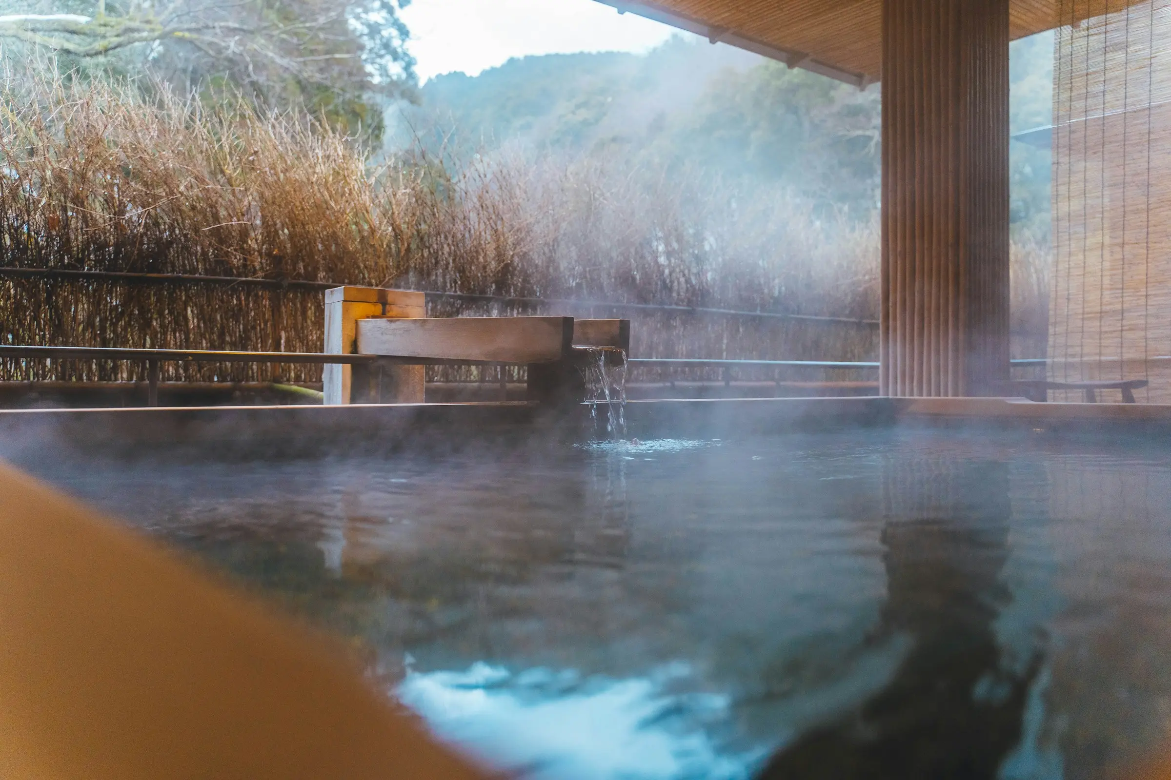 2607 專欄 楊麗芳 露天溫泉 Unsplash 06