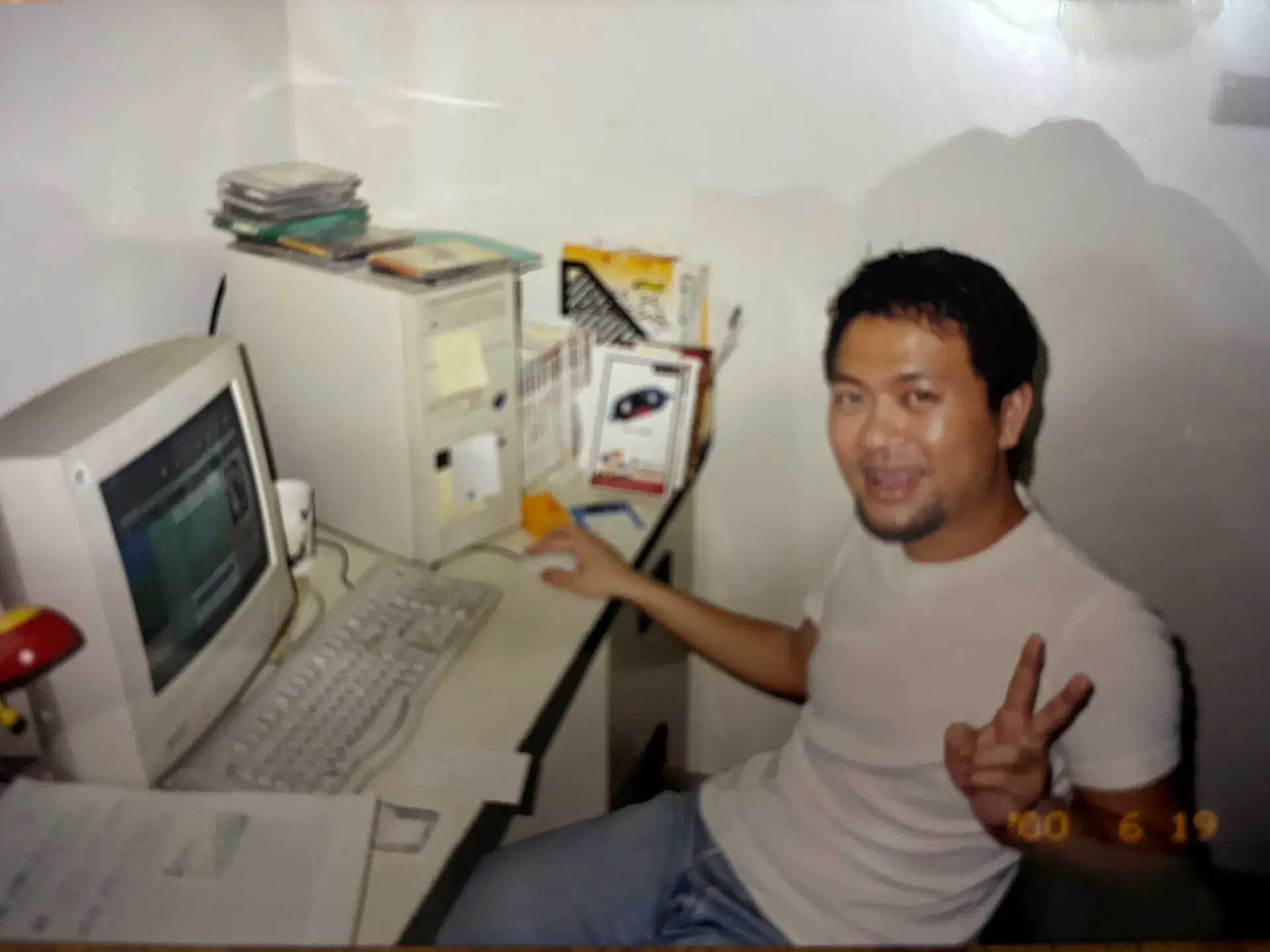 A1 2001在太雅出版社工作 五年出版70多本旅遊工具書